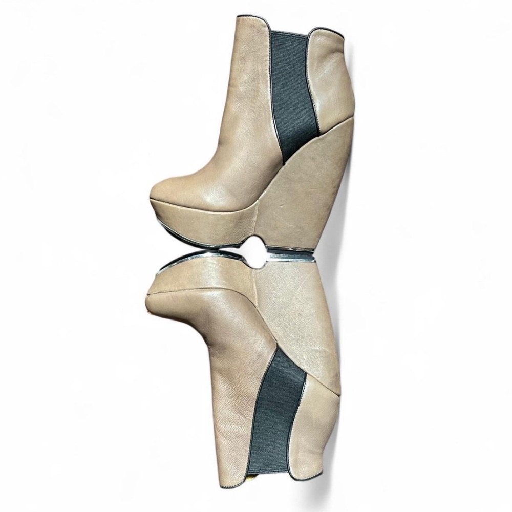 L.A.M.B. Tan and Black Wedge Ankle Boots - Picture 4 of 9